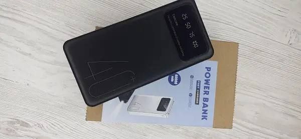 Мощный компактный Power Bank 40000 мАч 5V2A, Зарядное устройство для быстрой зарядки смартфонов, Портативный внешний аккумулятор, Универсальный переносной источник питания, LED индикатор уровня заряда, два USB выхода