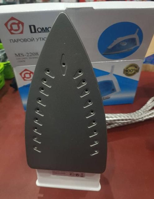 Паровой утюг с тефлоновой подошвой Domotec MS-2208 (1200W)