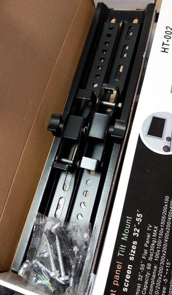 Кронштейн универсальный крепкий безопасный на стену Для Тв HT002 32*-55* дюймов, Поворотное Настенное долговечное крепление прочное устойчивое для телевизора, крепеж трансформер для TV, плазмы с наклоном для установки ЖК телевизоров