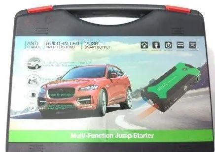 Многофункциональное Пусковое и зарядное устройство для автомобиля  JUMP STARTER 15B, Пускозарядное устройство, компакный прибор для запуска двигателя и зарядки  электронных устройств с USB-входом