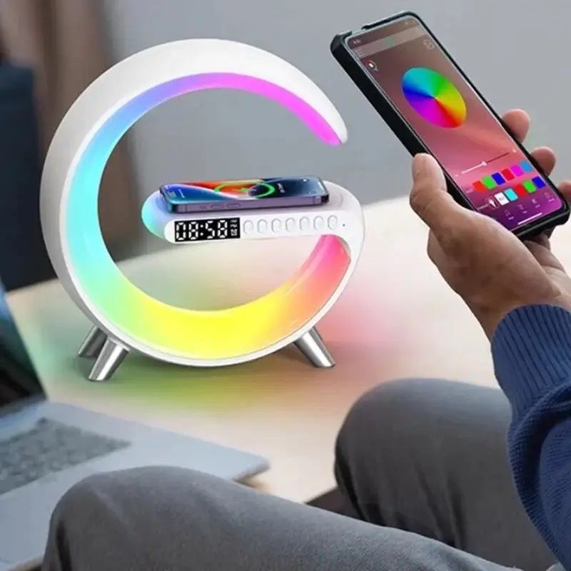 Настольная смарт лампа-ночник 4 в 1 Smart Light G63 15W с беспроводной зарядкой и Bluetooth колонкой