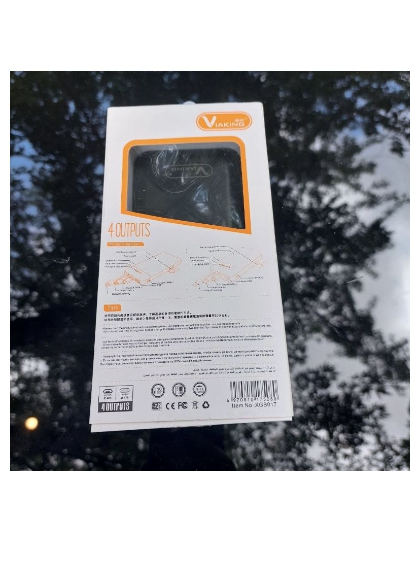 Универсальный Павербанк Viaking N6 Powerbank 50000 mAh встроенные кабели USB, micro USB, Type-C, Lightning портативна батарея,с подставкой для телефона, компактное зарядное устройство