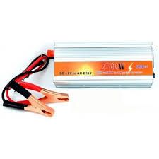 Инвертор напряжения, преобразователь 12/220V - 2500W