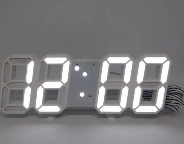 Часы электронные настольные LY-1089 белые с будильником, встроенный календарь, термометр