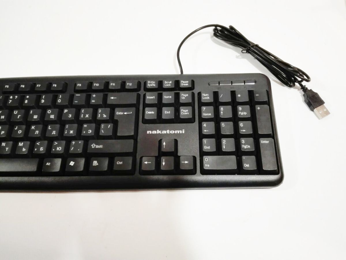 Клавиатура проводная USB 300(Черная коробка)